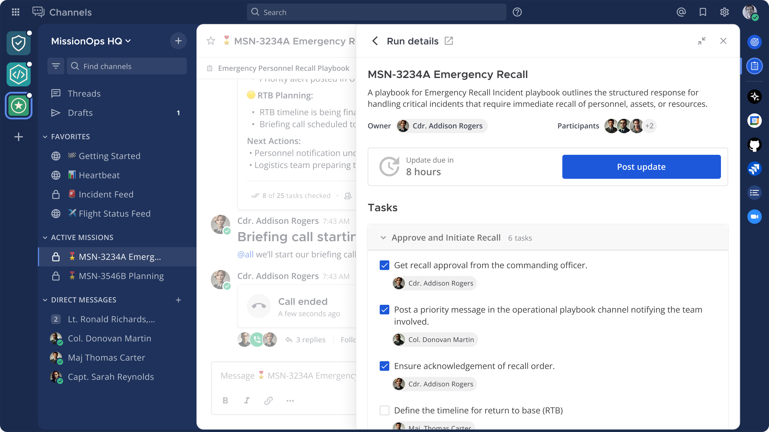 작업과 마감일이 있는 구조화된 체크리스트 생성, 상태 업데이트 자동화, 운영 워크플로를 위한 메트릭 추적 기능을 강조하는 Mattermost playbooks를 보여주는 이미지입니다.